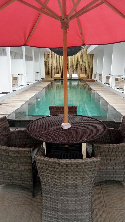 Villa Phyphy 2 Gili Trawangan Exterior photo