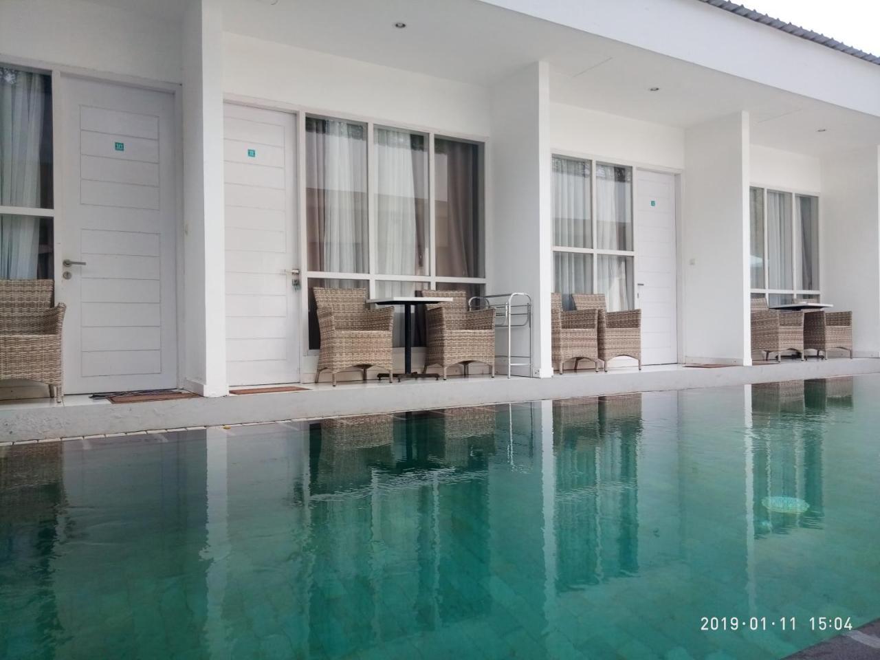 Villa Phyphy 2 Gili Trawangan Exterior photo